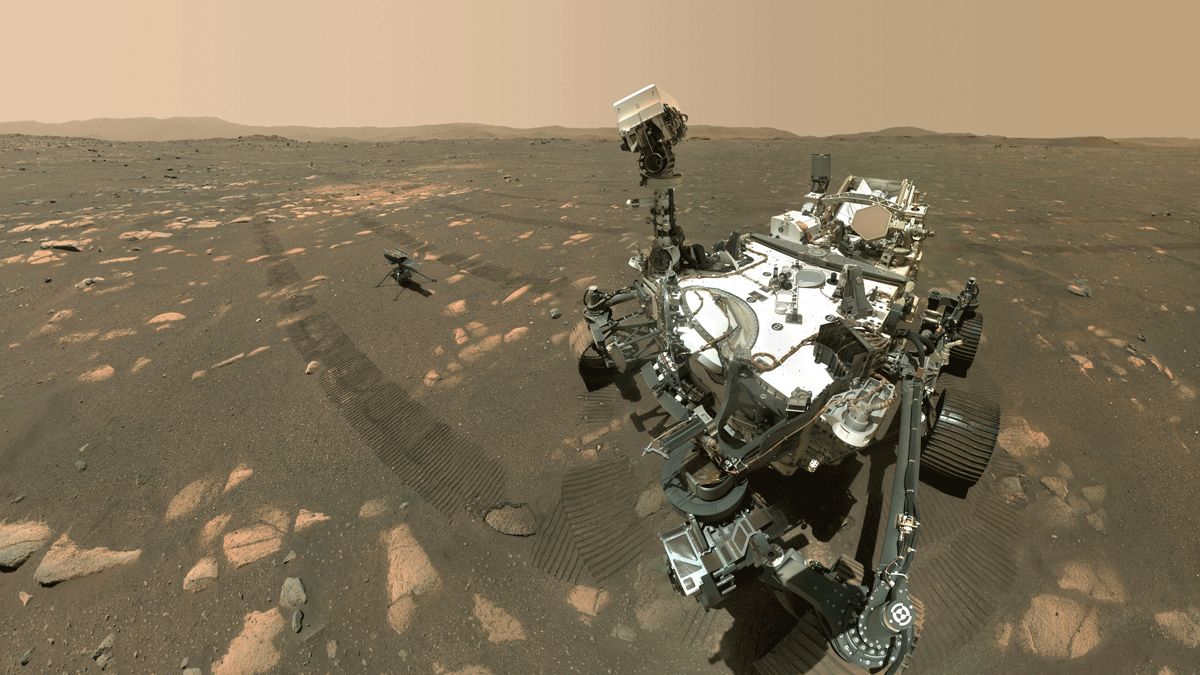 Perseverance rover with Ingenuity copter