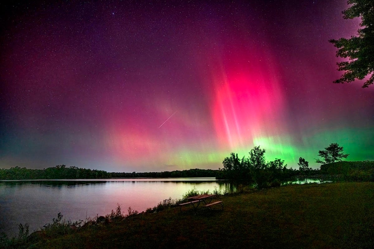 https://www.astronomy.com/uploads/2025/05/ASY-NA0625_03KK.jpg