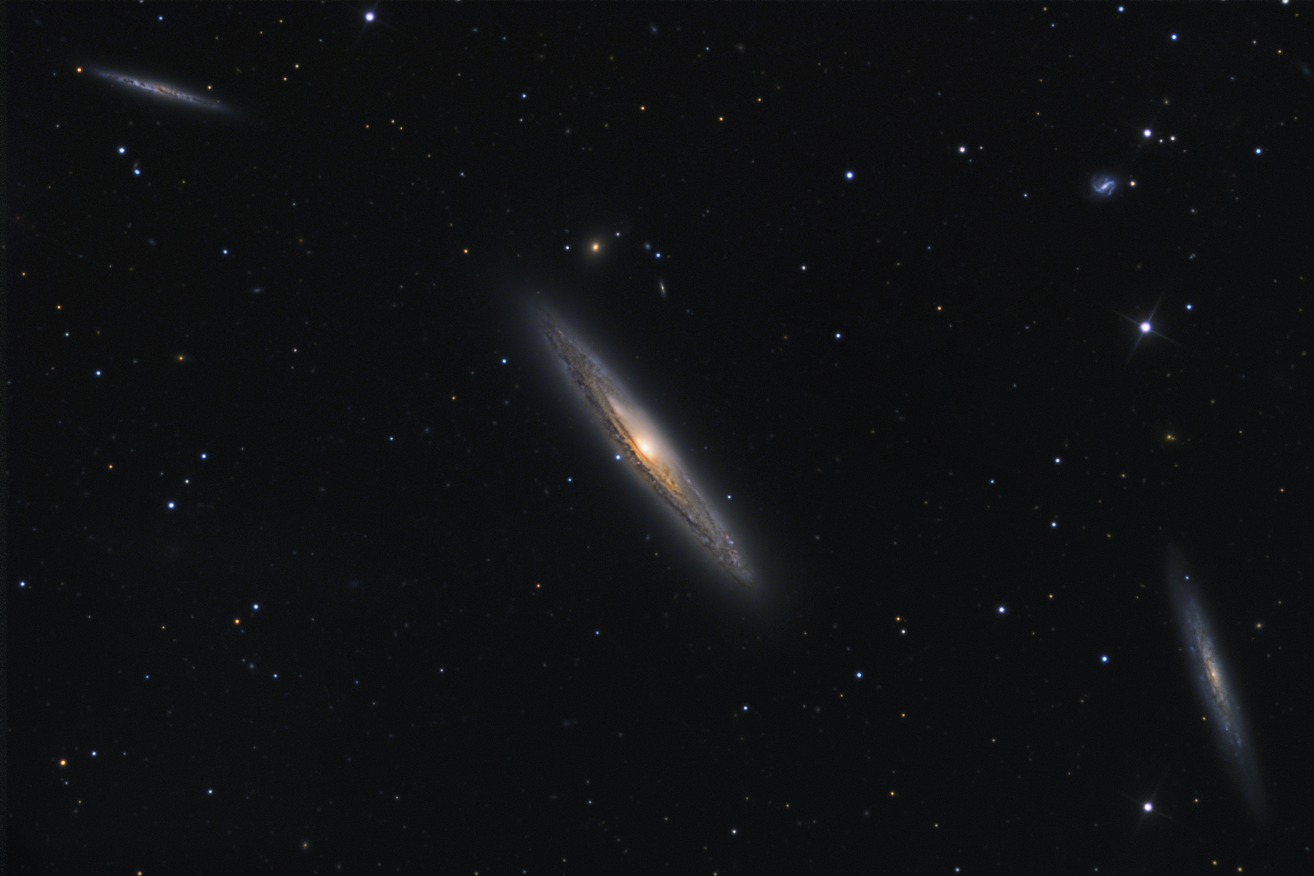NGC 4216