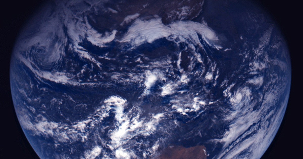 Earth shows its true colors | Astronomy.com