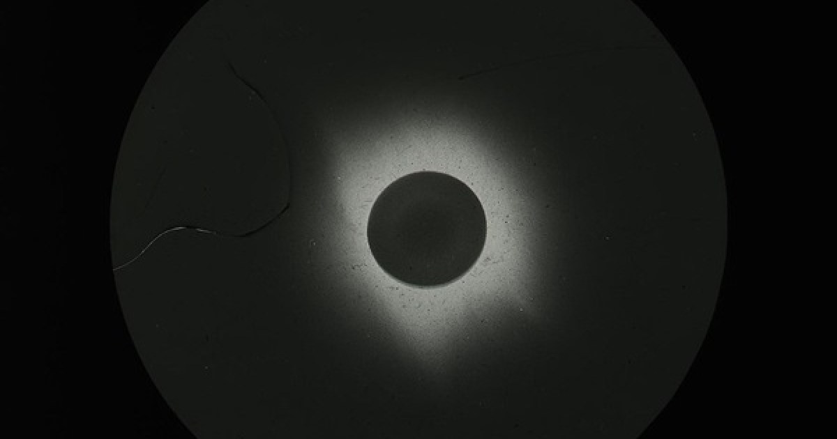 www.astronomy.com