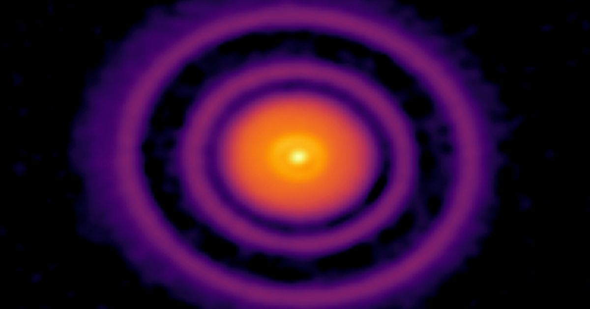 Snapshot: Astronomers find glowing gas around a baby planet