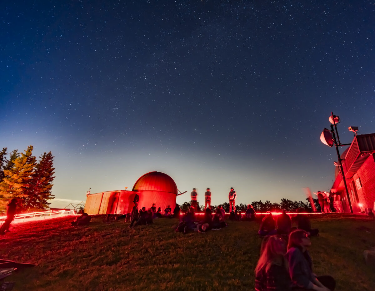 yglow from the city of Calgary, Alberta, some 12 miles (20 km) away drowns out the sky to the northeast of Rothney Astrophysical Observatory in Priddis, Alberta. 