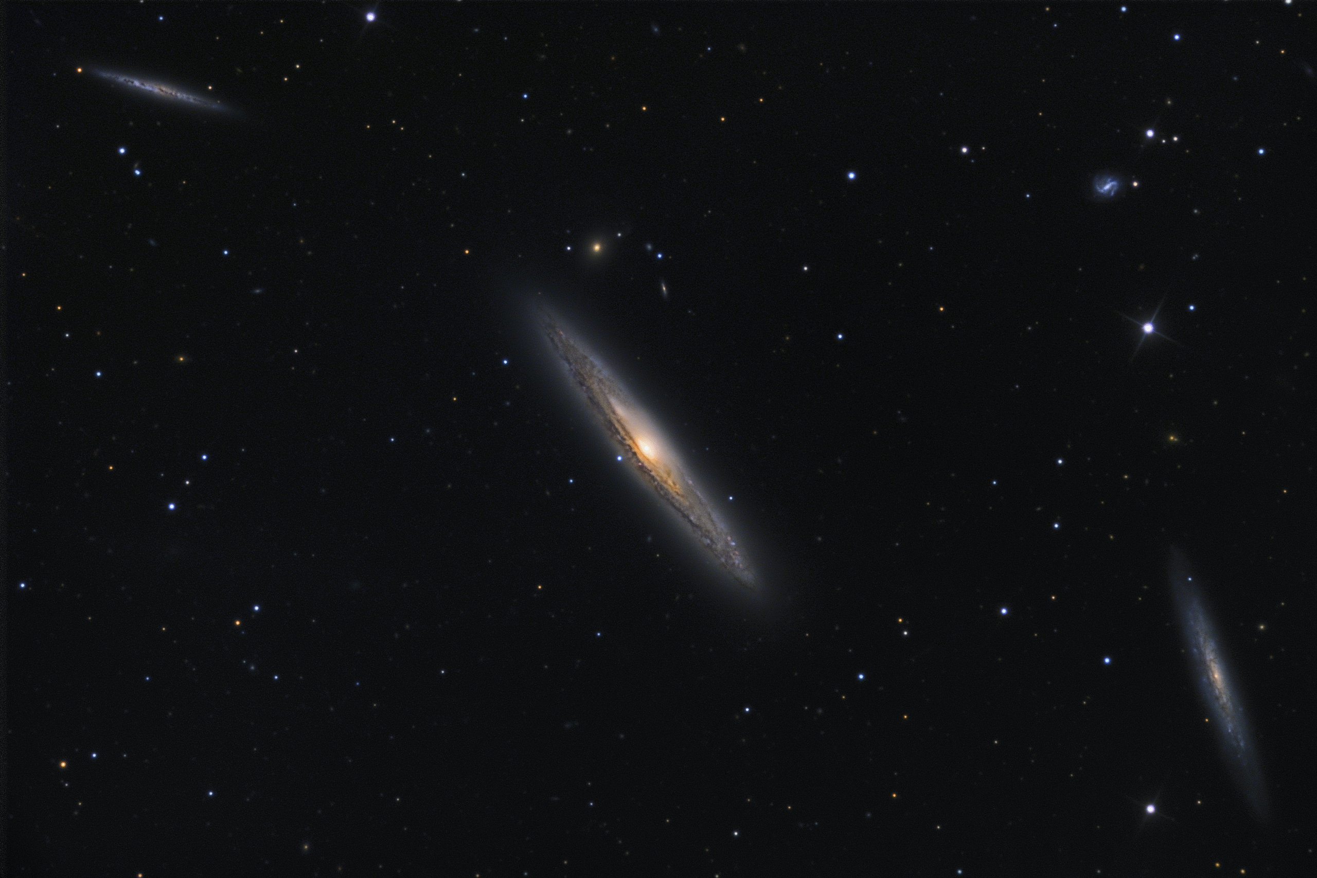 NGC 4216