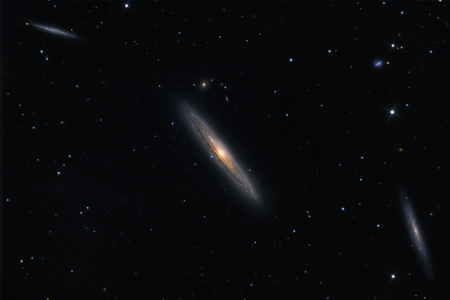 NGC 4216