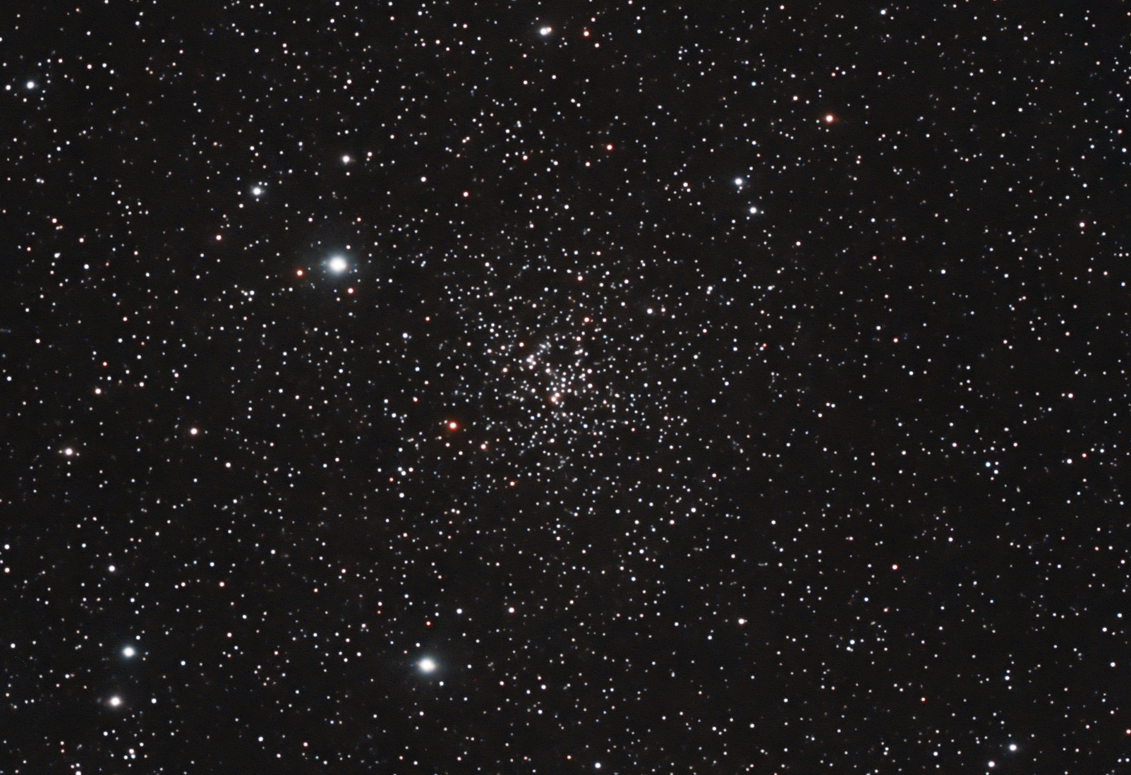 https://www.astronomy.com/wp-content/uploads/2025/07/ASY-NG0725_05-cropped.png