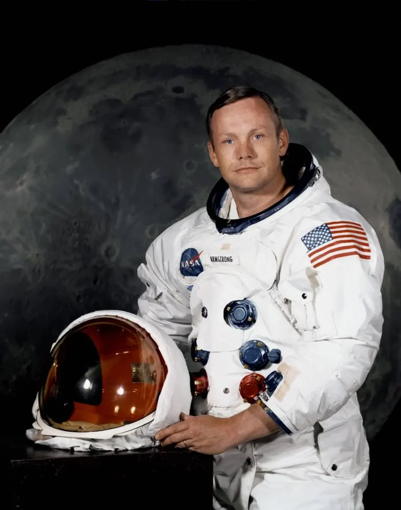 https://www.astronomy.com/wp-content/uploads/2025/08/464436main_S69-31741_full-e1754081650744.webp