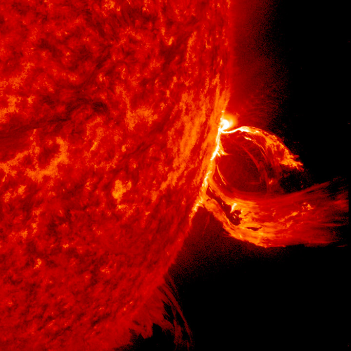 太陽嵐に対する大気の反応がこれまでと異なってきており、人工衛星はその影響を受けるでしょう。