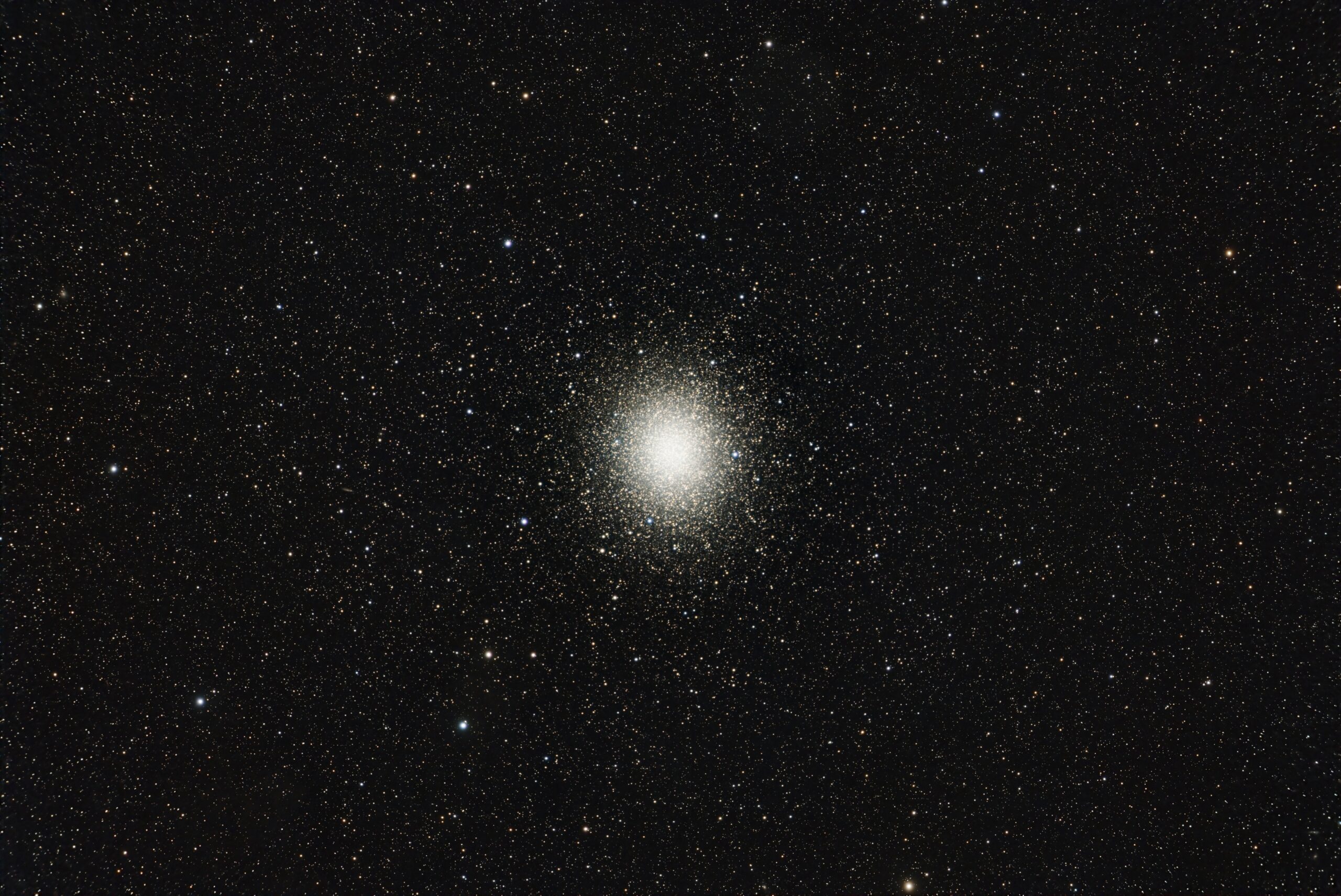 https://www.astronomy.com/wp-content/uploads/2025/09/ASY-MW0925_01-scaled.jpg