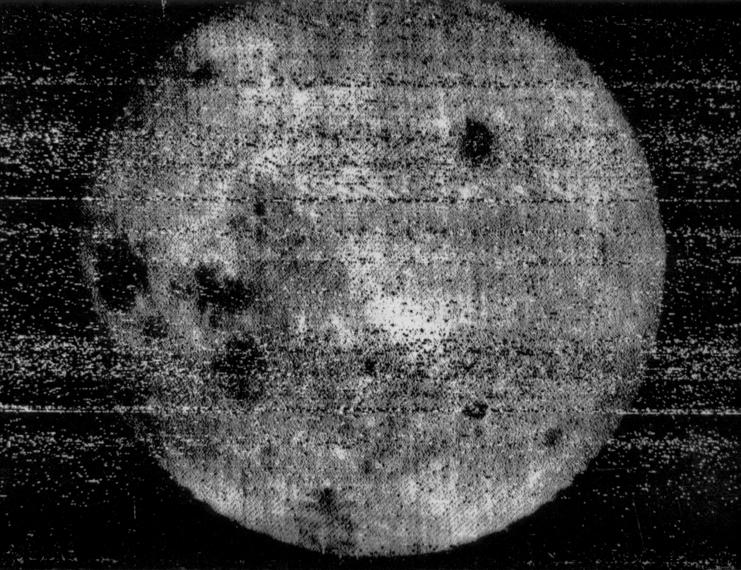 https://www.astronomy.com/wp-content/uploads/2025/10/Luna_3_moon.jpg