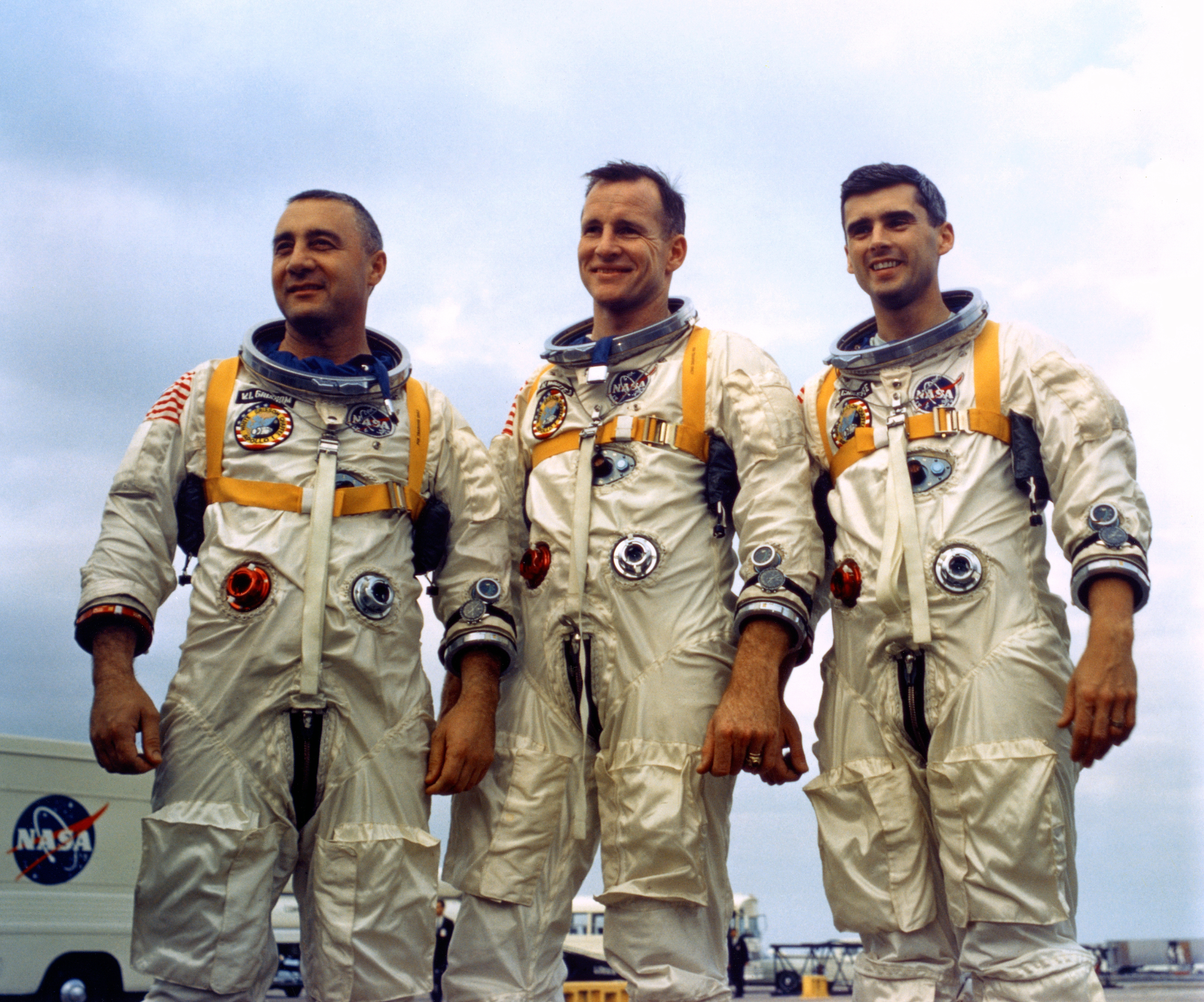 https://www.astronomy.com/wp-content/uploads/2026/01/moon-landing-l-6-months-1-apollo-1-crew-at-pad-34-jan-17-1967-s67-19770.webp