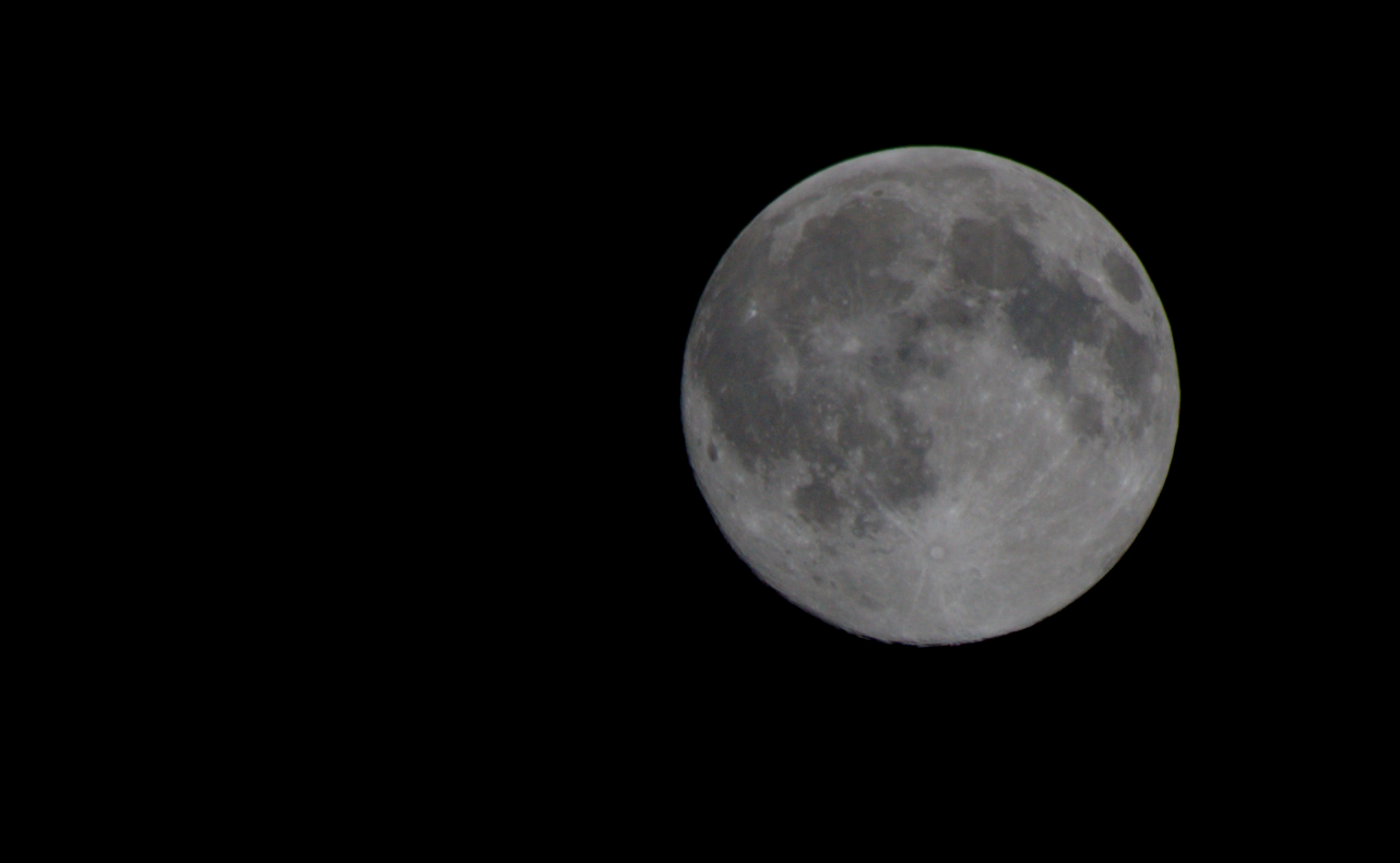 The Sky Today on Wednesday, April 1: A Full Pink Moon and a double star