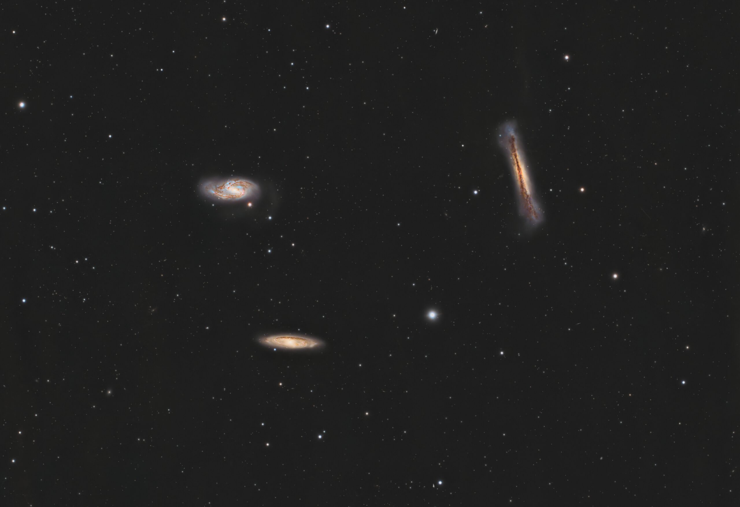 https://www.astronomy.com/wp-content/uploads/2026/04/Salvo-Lauricella-Leo-Triplet-scaled.jpg