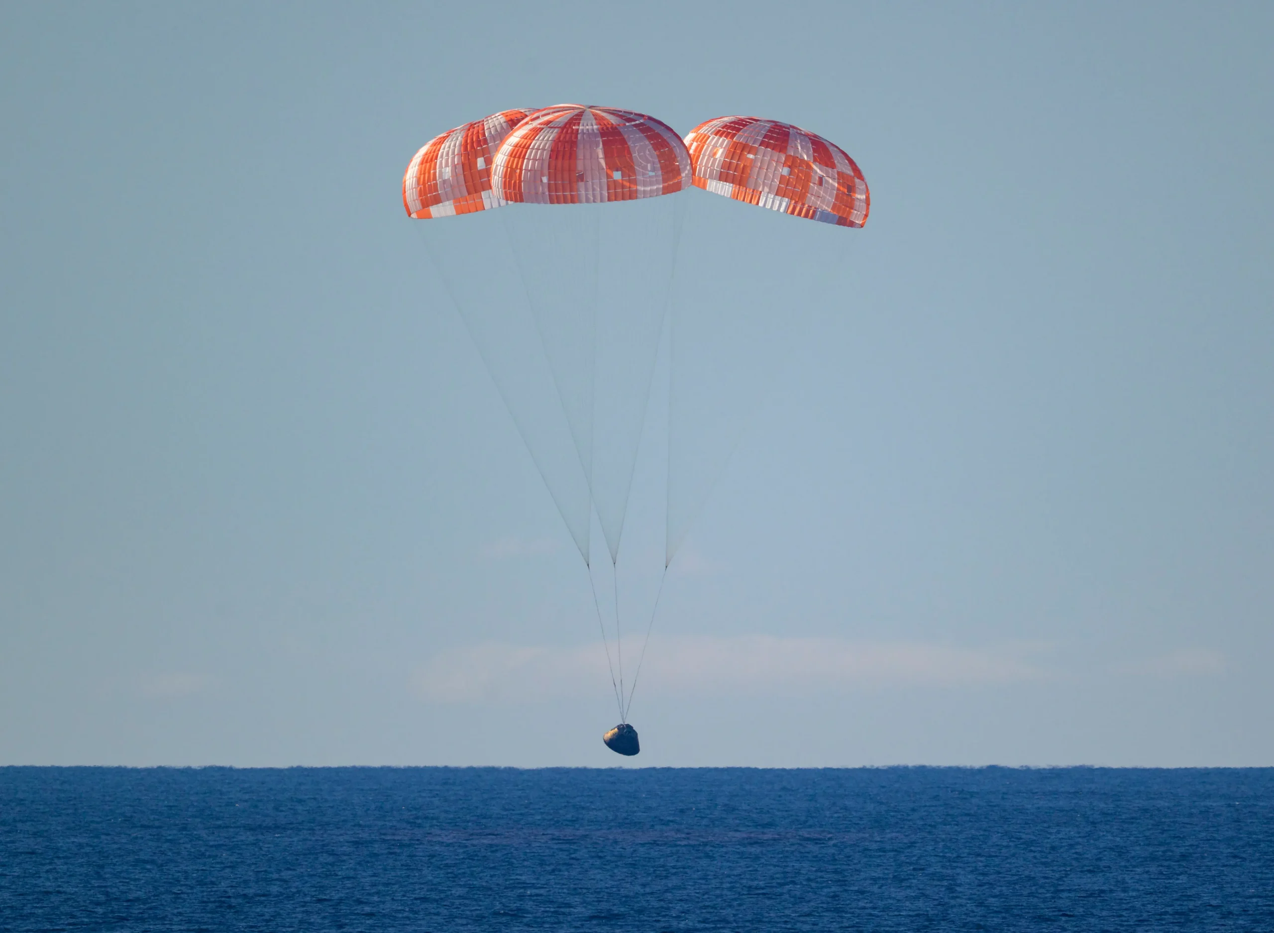 Artemis 2 splashes down, ‘an ideal mission’