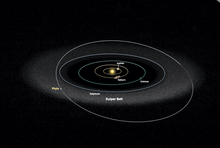 Saturn's hexagon could be an enormous tower | Astronomy.com