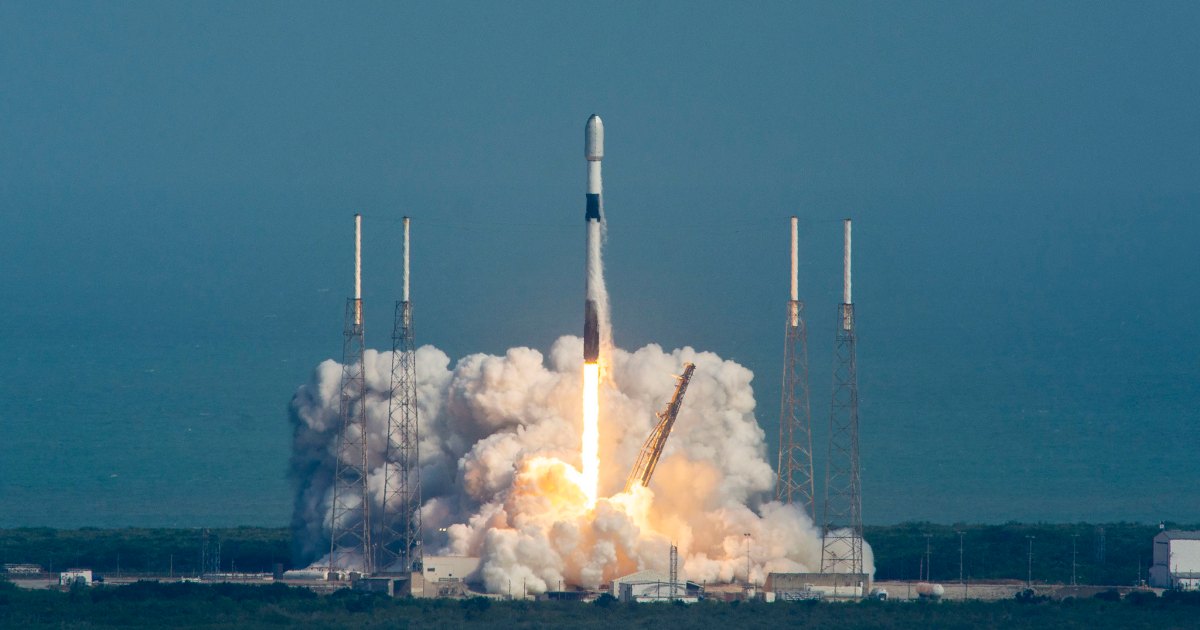 A Long March 7A failure opens a week of Starlink launches