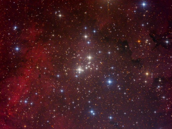 05_NGC-6910