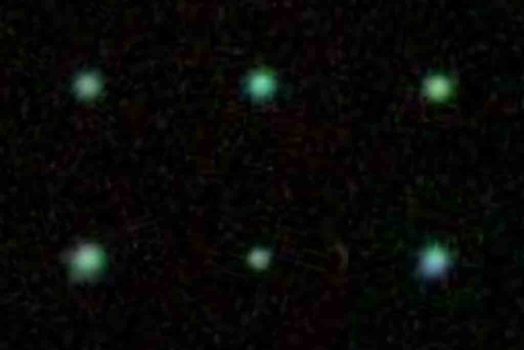 Зеленая Галактика. Галактика зеленый горошек. Зелёные ГАЛАКТИКИГАЛАКТИКА зеленой фасоли. Зеленая Галактика картинки настоящие фото. Галактики зелененькие лунатики