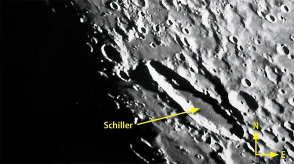 Moon---oblong-Schiller