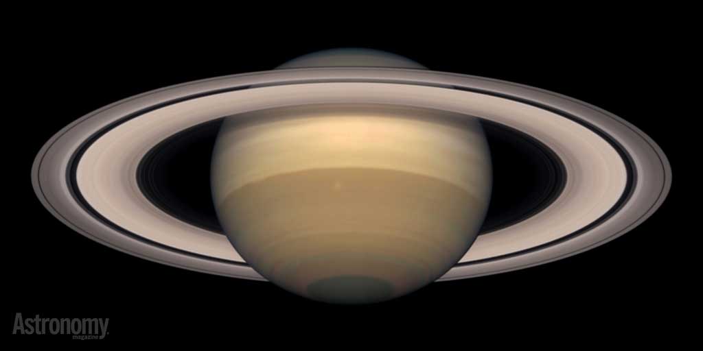 Hubble Photographs Mysterious Seasonal 'Spokes' in Saturn's Rings |  PetaPixel