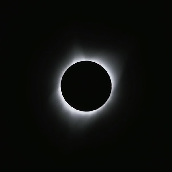 768pxTotal_solar_eclipse_August_2017