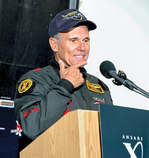 Astronaut Mike Melvill at the September 29, 2004, press conference