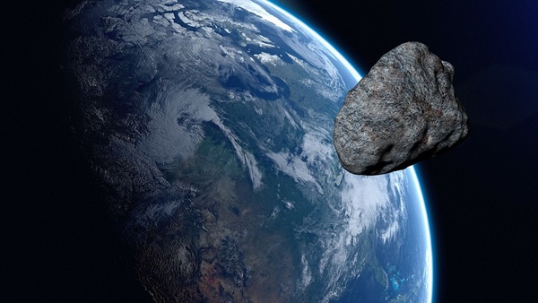 Asteroid_passing_near_Earth