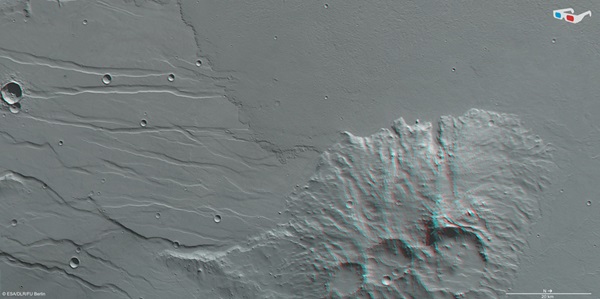Daedalia Planum and Mistretta Crater in 3D