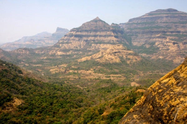 DeccanTraps outside Mumbai, India