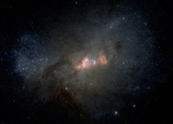 Dwarf-galaxy-Henize-2-10