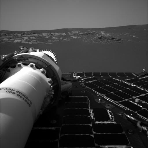 First_images_from_Meridiani_040831
