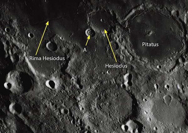Hesiodus Crater