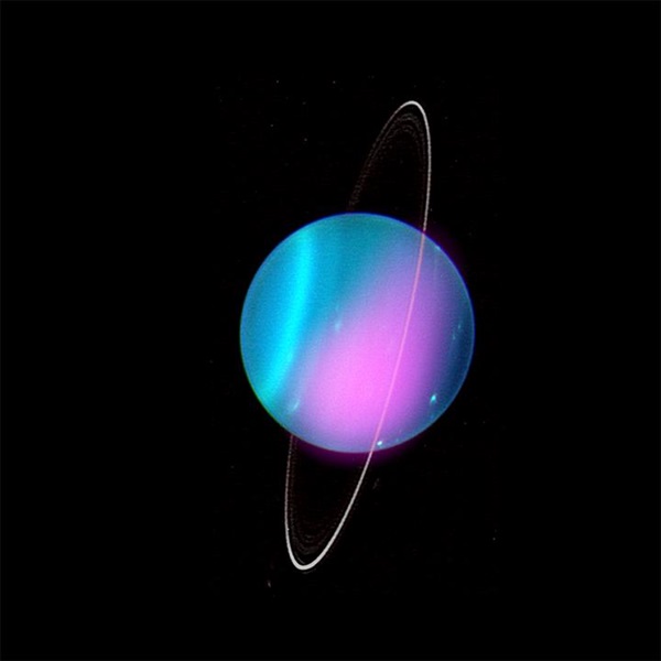 X-ray and optical image of Uranus