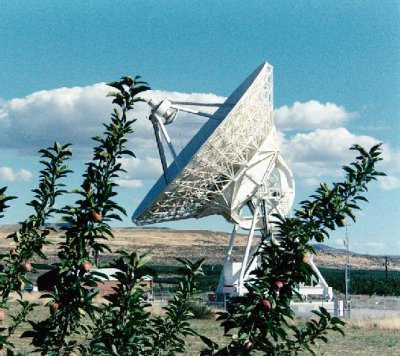 VLBA Antenna in Brewster, Washington