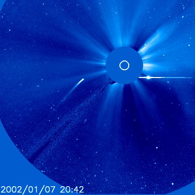 Comet 96P/Machholz Dives Toward Sun