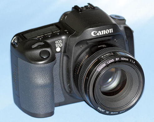 Canon 10D digital SLR camera