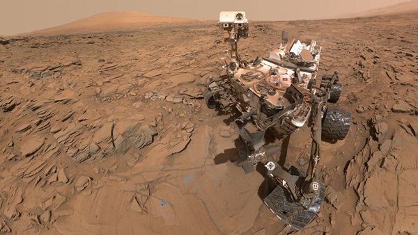 Curiosity Rover Finds New Clues to Mars' Watery Past 