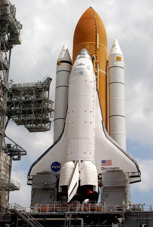 Shuttle Discovery on the pad