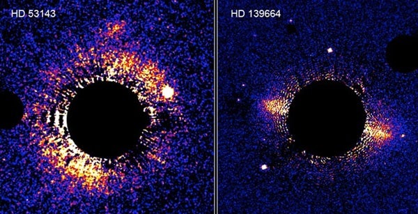 Dusty stellar disks