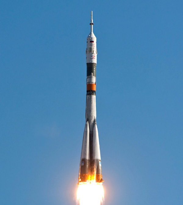 Expedition 23 launches from Kazakhstan 