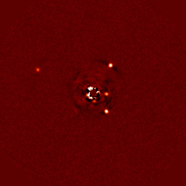 planetary system HR 8799 