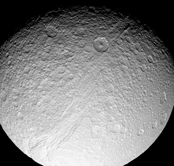 Ithaca chasma on Tethys
