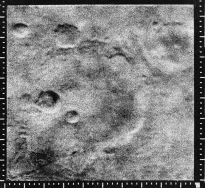 Mariner 4: first glimpse of Mars