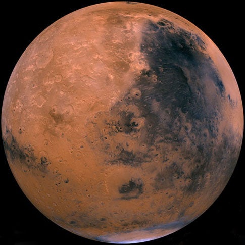 Vivid details on Mars