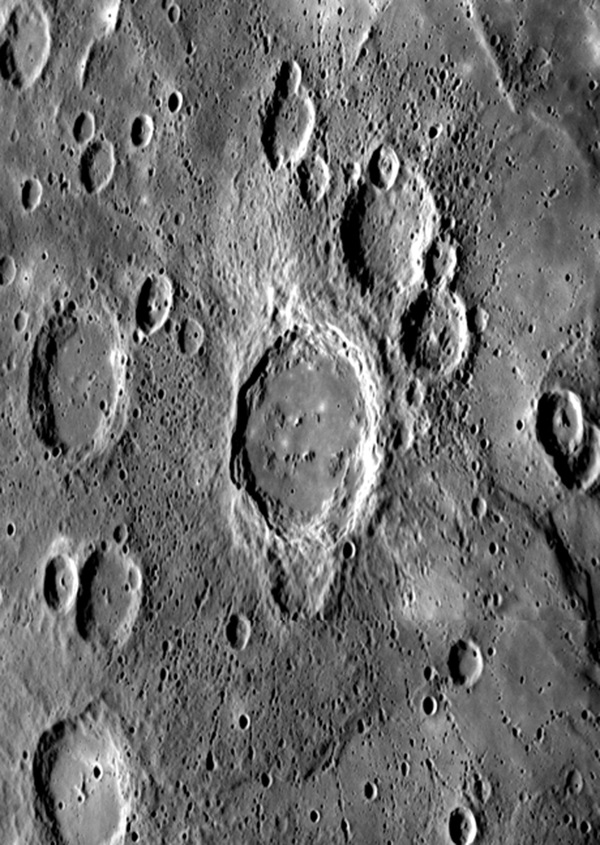 Mercury crater chains