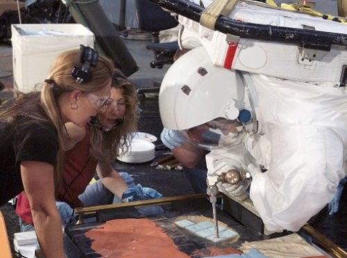 Shuttle operation simulation