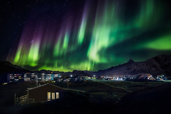 The northern lights: A history of aurora sightings