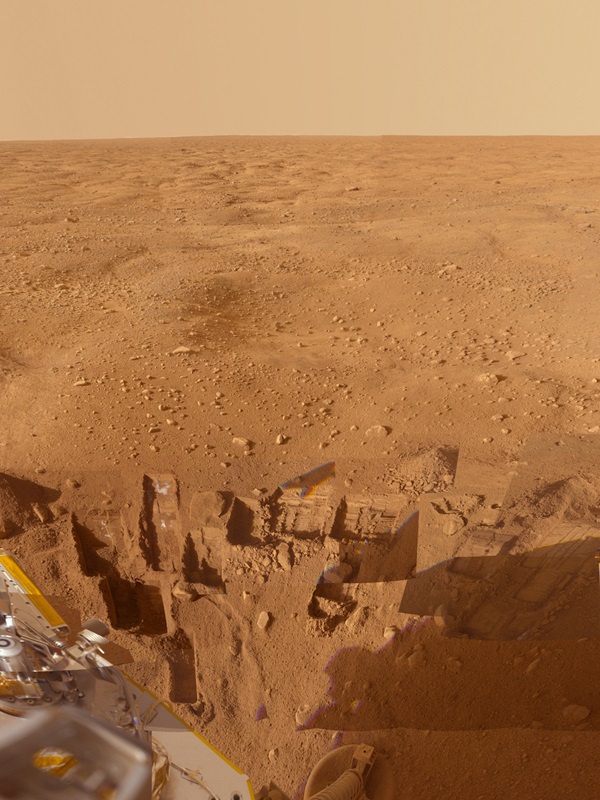 Phoenix Mars Lander trenches