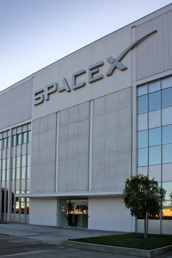 spaceXHQ