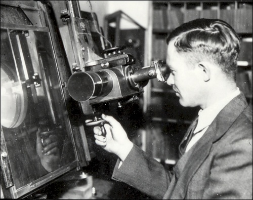 Tombaugh at the blink comparator